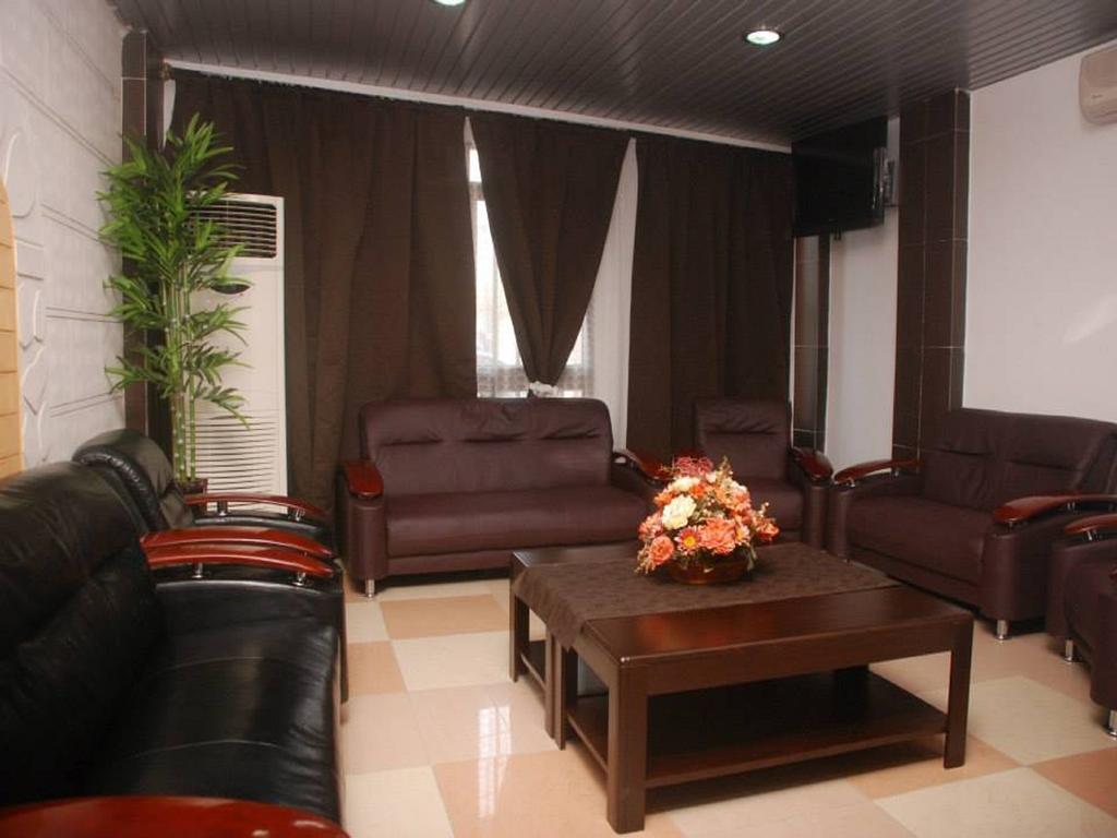 Paradise Hotel Ломе Экстерьер фото